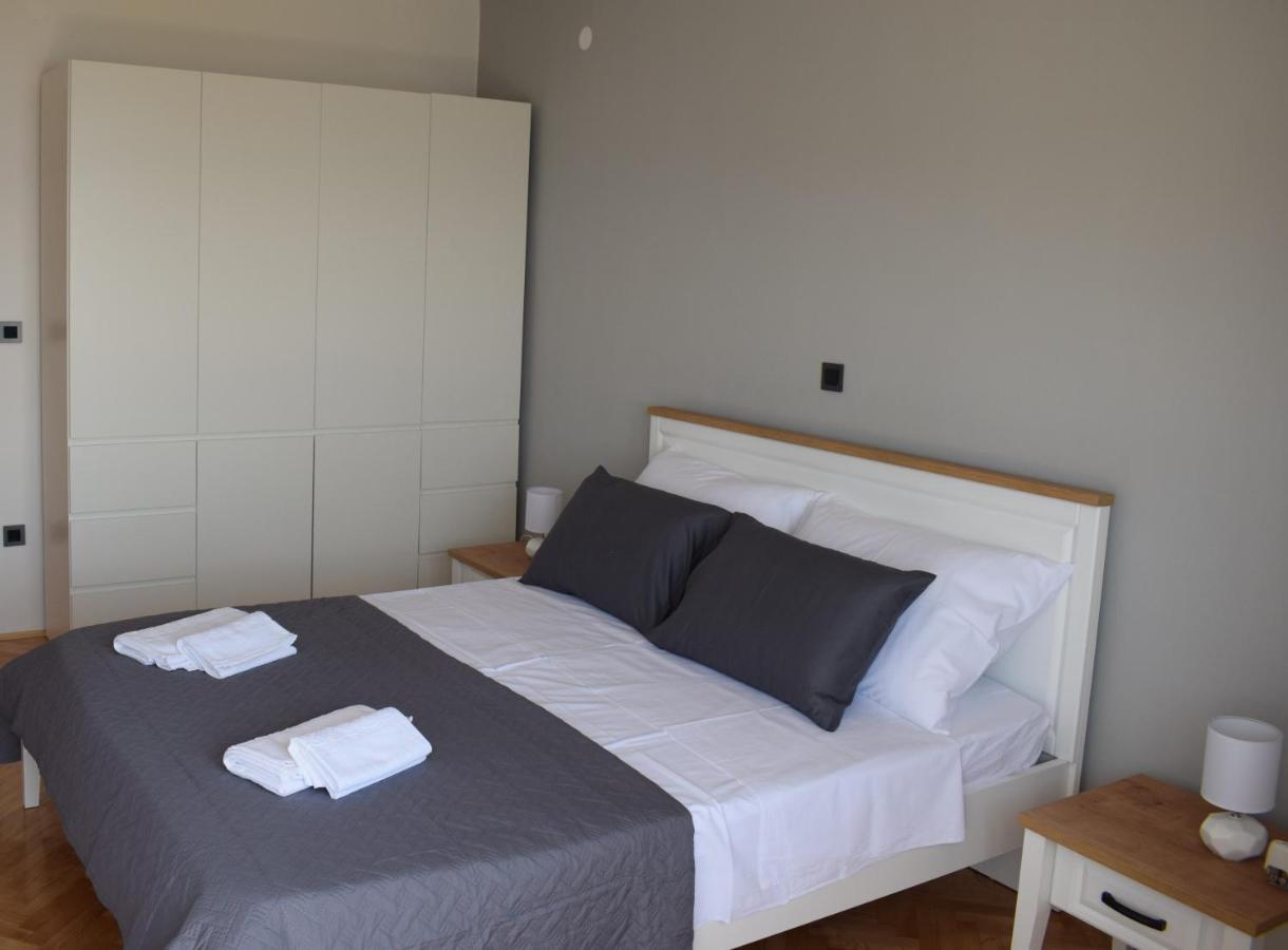 Apartman Oneum Omiš Екстериор снимка