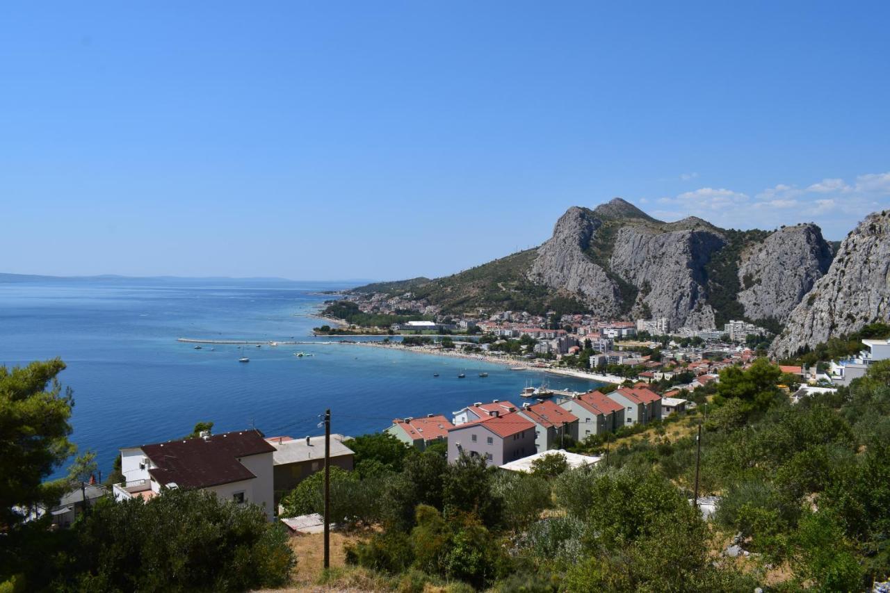 Apartman Oneum Omiš Екстериор снимка
