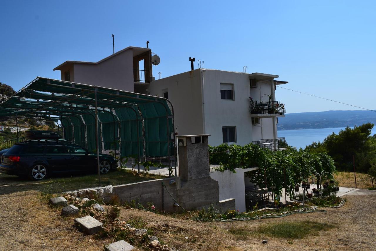 Apartman Oneum Omiš Екстериор снимка