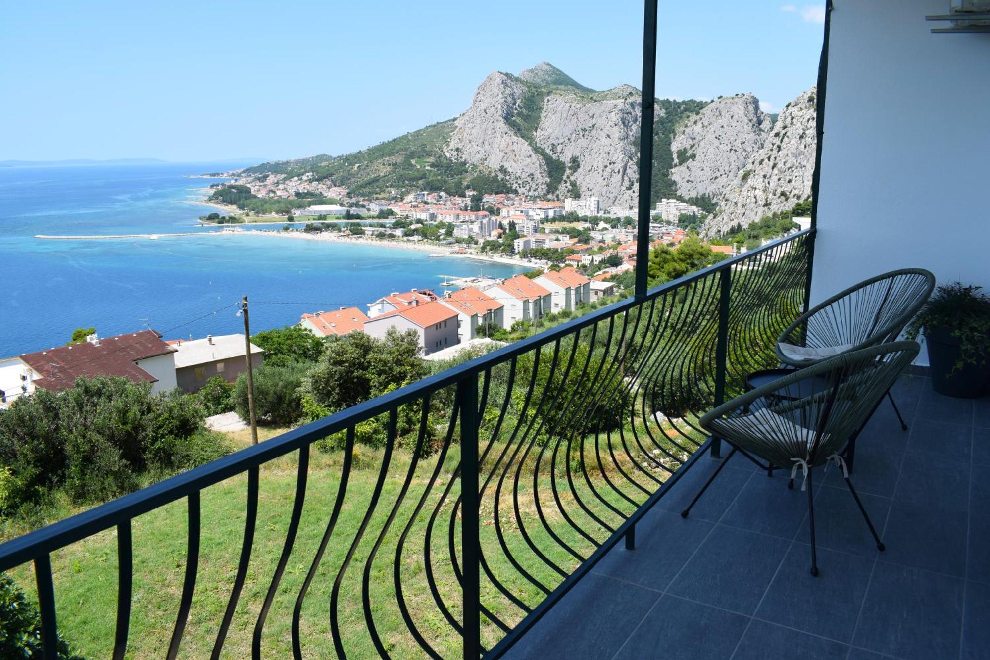 Apartman Oneum Omiš Екстериор снимка