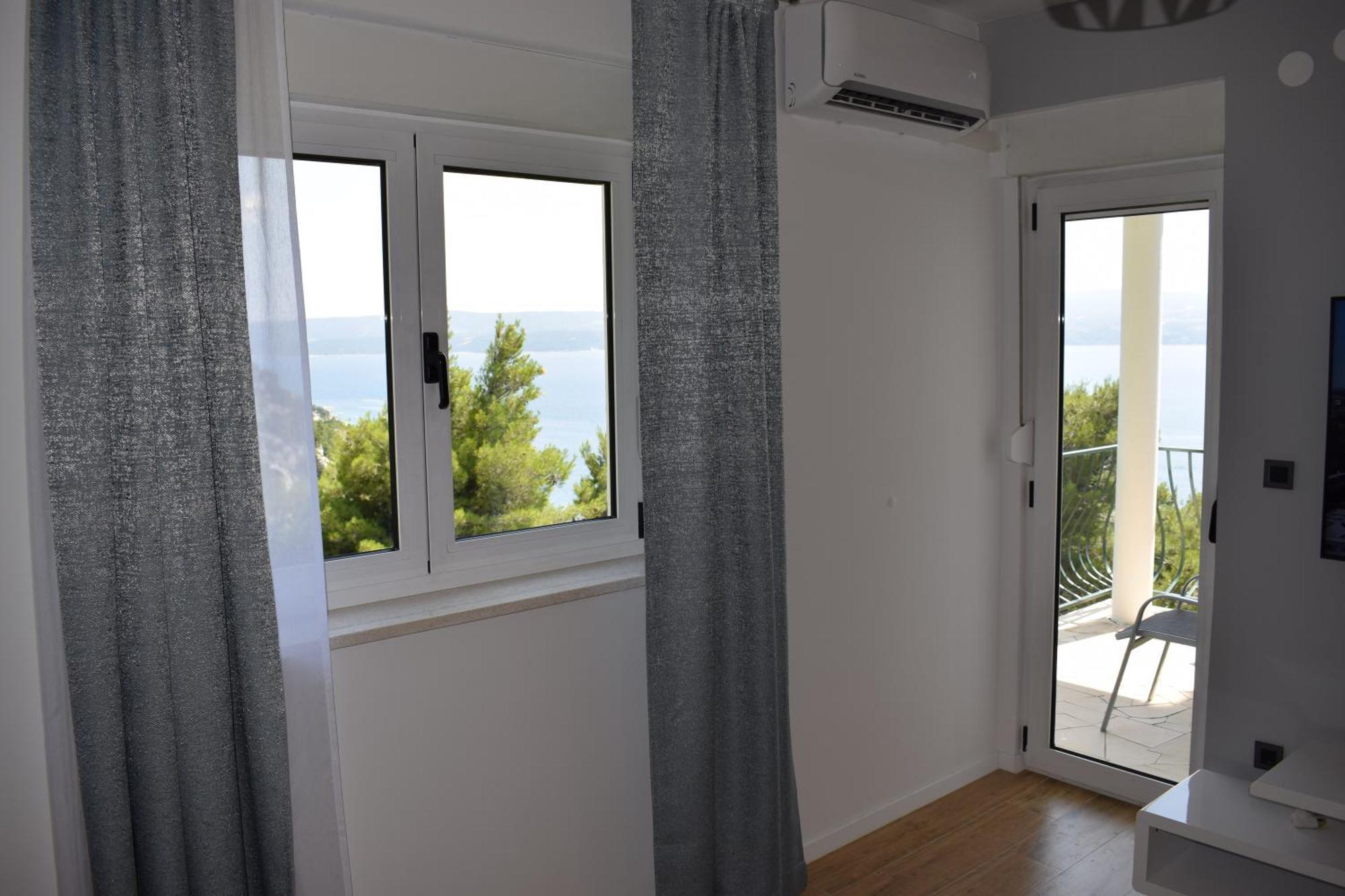 Apartman Oneum Omiš Екстериор снимка